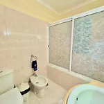 ホームステイ The Sun Edge House ポンタ・ド・ソル