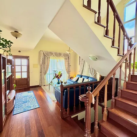 The Sun Edge House Понта-ду-Сол