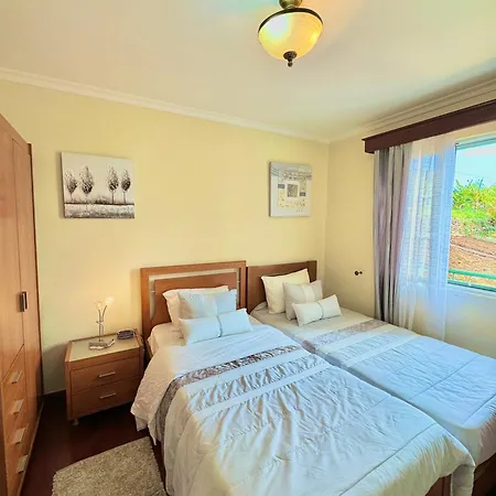 The Sun Edge House Проживание в семье