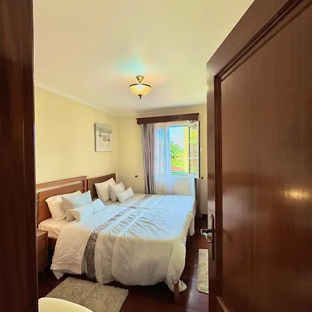 Проживание в семье The Sun Edge House *